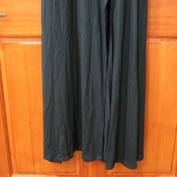 Lulu's Swept Away Forest Green Maxi Dress Knee High Slit Sexy Dress NWT Medium - Picture 8 of 14